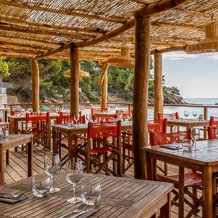 Le Bailli De Suffren Szálloda Le Rayol-Canadel-sur-Mer
