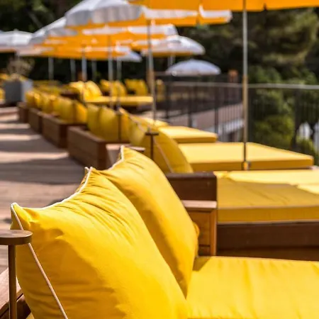Le Bailli De Suffren Hotel