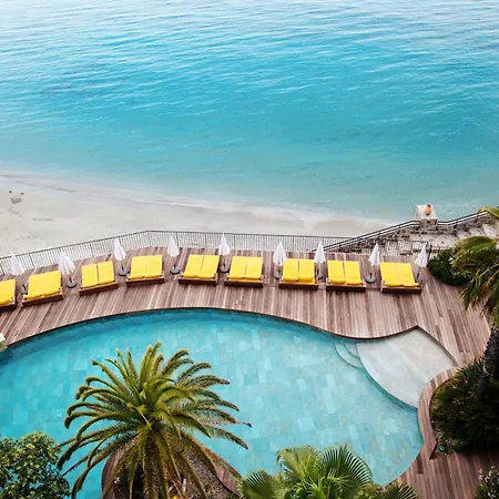 Hotel Le Bailli De Suffren 4*