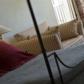 Le Bailli De Suffren