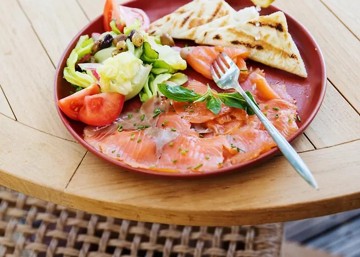 Le Bailli De Suffren Hotel 4*