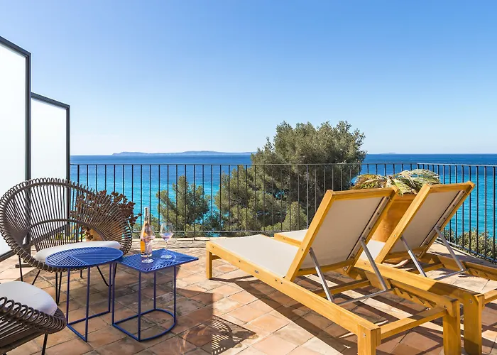 Le Bailli De Suffren Hotel