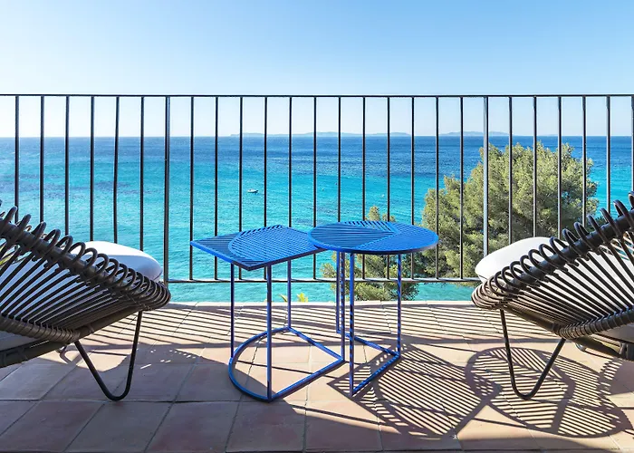 Le Bailli De Suffren Hotel