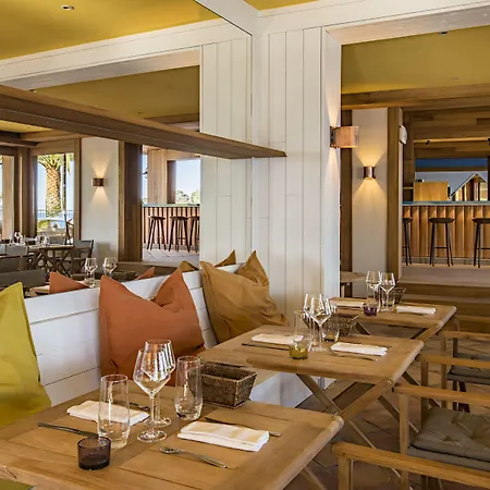 Le Bailli De Suffren