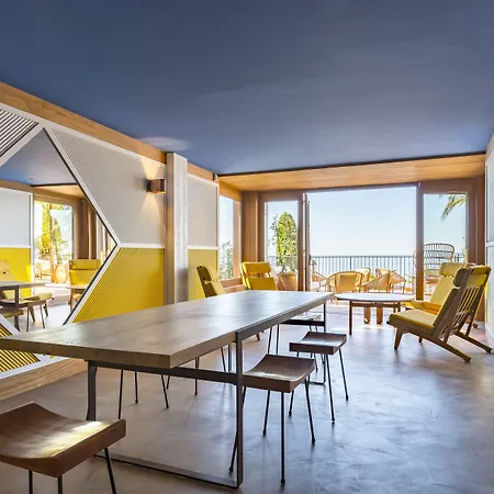 Le Bailli De Suffren فندق