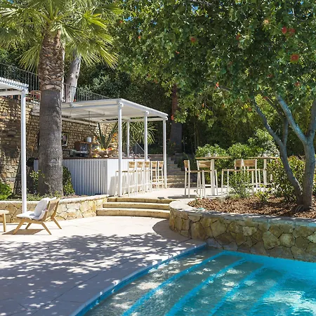 Hotell Le Bailli De Suffren Le Rayol-Canadel-sur-Mer