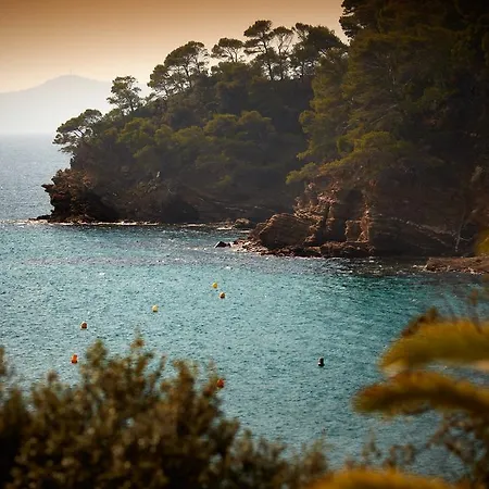 Hotel Le Bailli De Suffren 4*